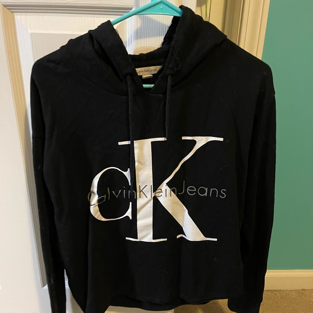 Calvin Klein cropped sweatshirt